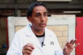 El investigador José Luis Rodríguez en Ciudad de México. Científicos de la Universidad Autónoma Metropolitana (UAM) lograron la primera clonación de un borrego vivo en México.