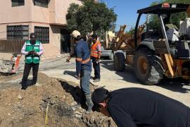 Recientemente fue detectada una gigantesca fuga de agua en la colonia Fidel Velázquez, que afectó el suministro en varios sectores.