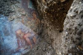 Descubren en Pompeya un fresco del mito griego de Leda y el cisne