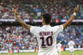 Los fanáticos del PSG ya no quieren a Neymar...les contesta con un golazo de chilena