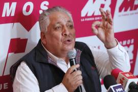 El líder Guadalupe Acosta Naranjo durante una rueda de prensa en Ciudad de México. Organizaciones civiles lideradas por el Frente Cívico Nacional anunciaron el registro del partido ‘Somos México’.