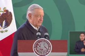 El presidente Obrador arremetió contra quienes critican a la Sedena y respaldó su labor, pese a las investigaciones contra diversos elementos