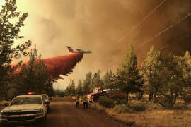 Se expande en Oregon mayor incendio de EU; alcanza mil 210 kilómetros cuadrados