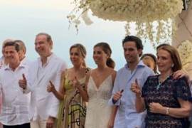 ¡No que no!... Enrique Peña Nieto reaparece en Acapulco junto a la modelo Tania Ruiz (video)