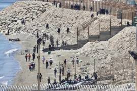 Las autoridades de Ceuta informaron que 88 personas murieron intentando llegar al territorio, mientras que en Marruecos se han registrado al menos 11 fallecimientos.