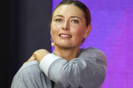 Sharapova se retira de Abierto de Miami tras leve cirugía