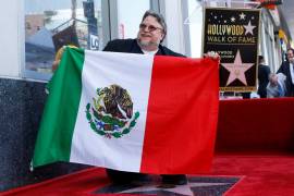 'Soy mexicano y soy migrante': Guillermo del Toro recibe su Estrella en el Paseo de la Fama