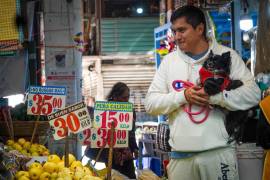 Para enero del presente año, el indicador oportuno estimó que el consumo privado en el mercado interno reportó un aumento mensual de 0.1%, luego de un retroceso de 0.5% previsto para diciembre de 2024. FOTO: