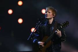 Ed Sheeran se presenta en la ceremonia de los Brit Awards en Londres el 8 de febrero de 2022.
