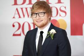 En esta foto del 21 de febrero de 2018, Ed Sheeran posa al llegar a los Premios Brit en Londres. Sheeran anunció que su próximo álbum de estudio =, que se pronuncia Equals, saldrá el 29 de octubre. AP/Vianney Le Caer/Invision