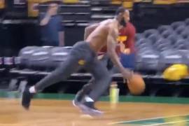 LeBron entrena a todo pulmón horas antes del juego 2 contra Celtics, en la serie final del Este de la NBA