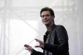 Critican a Jim Carrey por retrato de vocera de la Casa Blanca