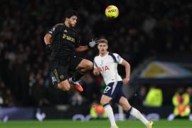 Jiménez acumula seis partidos consecutivos como titular con el Fulham.