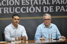 Omar García Harfuch, titular de la Secretaría de Seguridad y Protección Ciudadana (SSPC), estuvo presente durante la reunión de la Mesa de Coordinación Estatal de Seguridad de Sinaloa.