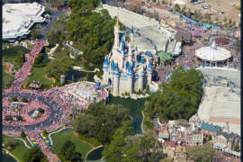 Accidentes en Disney World: un empleado muerto y otro herido