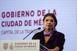 Clara Brugada, jefa de Gobierno, durante conferencia para hablar de los 4 fallecimientos por asfixia