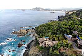 Este inmueble fue comprado a través de un fideicomiso en el cual participó un directivo de AHMSA.