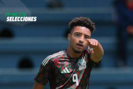 La Selección Mexicana Sub-15 celebra el título tras golear 5-0 a Estados Unidos en la final del Premundial de Concacaf 2025.