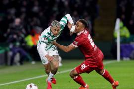 Julián Araujo disputó los 90 minutos con el Celtic en la Europa League, mientras que Mateo Chávez no tuvo actividad con el AZ Alkmaar por suspensión.
