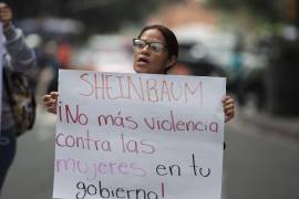 Abuso sexual, besos, tocamientos, toma de fotografías sin consentimiento, envío de imágenes pornográficas, piropos, y acecho en los baños son algunas de las denuncias que se presentaron en el servicio público federal durante 2025.