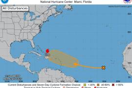 El huracán, de categoría 4, aumentará “dramáticamente” su tamaño en los próximos días, lo que ha obligado a ordenar la evacuación de algunas islas turísticas en Carolina del Norte.