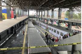 Los contratos millonarios beneficiaron a las empresas Confecciones Isaac y Comercializadora Munrro, ambas proveedoras habituales para la 4T.
