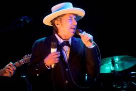 Chrissie Hynde le da un espléndido regalo a Bob Dylan por su cumpleaños