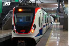 La administración estatal eleva los recursos públicos para gasto corriente del transporte, mientras las fallas en infraestructura y la saturación de vagones continúan en las horas pico.