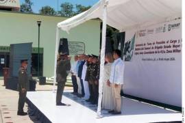 El general brigadier Armando Toscano Yáñez asumió el control en Zacatecas en ceremonias encabezadas por la V Región Militar.