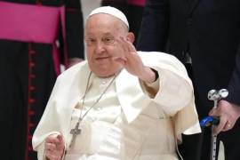 El Papa Francisco, de 88 años, está hospitalizado desde el viernes y el martes le diagnosticaron neumonía doble.