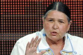 La activista y actriz Sacheen Littlefeather en un panel del especial de PBS sobre “Reel Injun” de la Asociación de Críticos de Televisión de PBS en Beverly Hills, California, el 5 de agosto de 2010.