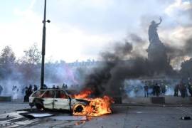 «Los inmigrantes se han apoderado de Francia», publicó el presidente en Truth Social. «¡Deben CERRAR LAS FRONTERAS, RÁPIDO!».