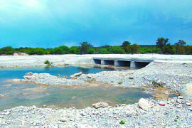 Amparadas dos empresas que explotan material del Río San Rodrigo: diputado