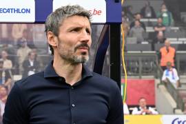 Mark van Bommel afrontará su primera experiencia como seleccionador después de dirigir al PSV, Wolfsburg y Royal Antwerp.