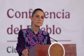 La presidenta informó que no ha dialogado recientemente con Donald Trump sobre migración y afirmó que México mantiene contactos diplomáticos con Estados Unidos.