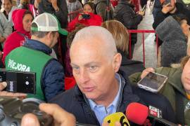 El edil supervisa acciones de apoyo durante los recorridos de atención a zonas afectadas por el frío.