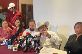 El candidato de Morena a la Gubernatura de Coahuila ofreció una conferencia de prensa luego de que las tendencias no le son favorables.