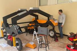 El prototipo fue diseñado para automatizar los procesos clave en la producción de granos básicos.
