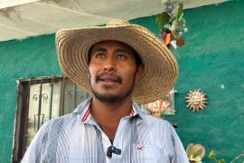 Carlos Armando Martínez Vissuet estuvo a punto de ser atropellado por una unidad de transporte público.