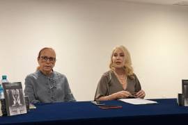 Sandra Valdez, autora del libro “Perdónalos Señor”, narra los abusos que sufrió de parte de un sacerdote de la iglesia católica, en Nuevo León.