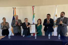 En su discurso, Roberto Piña Amaya, alcalde de Frontera, agradeció el apoyo incondicional del representante de la máxima casa de estudios de Coahuila para concretar este proyecto educativo.