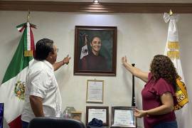 Durante el acto, Piña Amaya destacó la importancia histórica de este momento, mientras que las funcionarias recordaron la frase de la presidenta: “No llegó sola, llegamos todas juntas”.