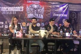 En la rueda de prensa se informó que se sorteará una motocicleta donada por el Ayuntamiento de Saltillo.