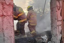 El fuego consume un terreno baldío en Torreón; autoridades piden prevención