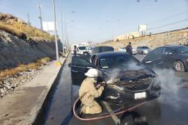 Bomberos de Ramos Arizpe atendieron el incidente.