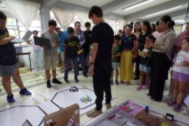 Los proyectos presentados han participado en competencias estatales y regionales de robótica, con miras a torneos nacionales.