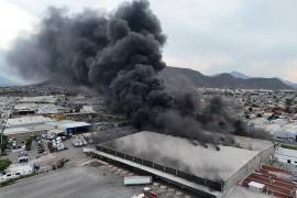 El incendio en Ecoplus afectó la calidad del aire en el poniente de Saltillo, según las autoridades de Protección Civil.