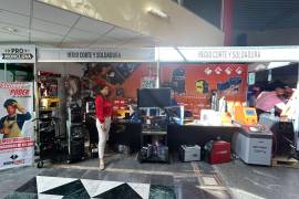 Empresarios y funcionarios inauguraron el Encuentro de Negocios 2025 en la UAdeC Monclova.