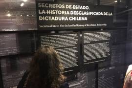 Entrega México archivos del exilio chileno durante dictadura de Pinochet