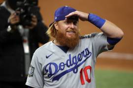 Justin Turner rompe récord de jonrones de postemporada de los Dodgers